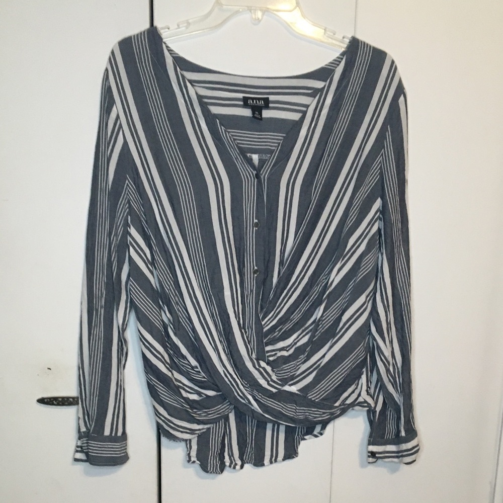 blue/grey and white stripe tie button up